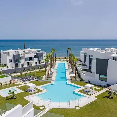 Sublime Maison Avec Acces Direct A La Et Jacuzzi Prive * Estepona