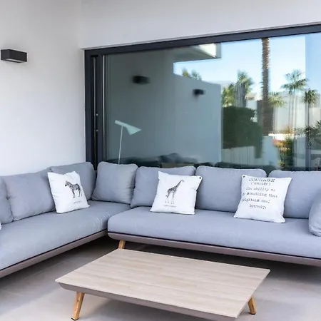 فيلة Sublime Maison Avec Acces Direct A La Et Jacuzzi Prive *