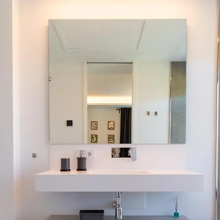 Villa Sublime Maison Avec Acces Direct A La Et Jacuzzi Prive Estepona