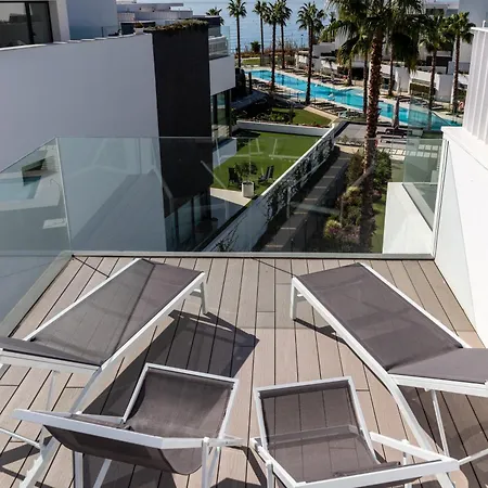 Villa Sublime Maison Avec Acces Direct A La Et Jacuzzi Prive *
